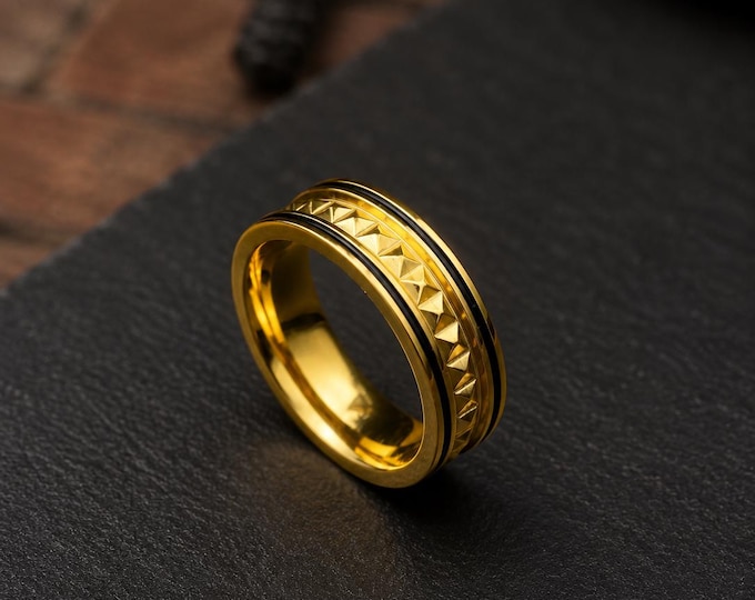 Personalized 6mm Gold Titanium Pyramid Ring, Custom Engraved Dainty Wedding Band, Unisex Anniversary Ring, Minimalist Promise Ring