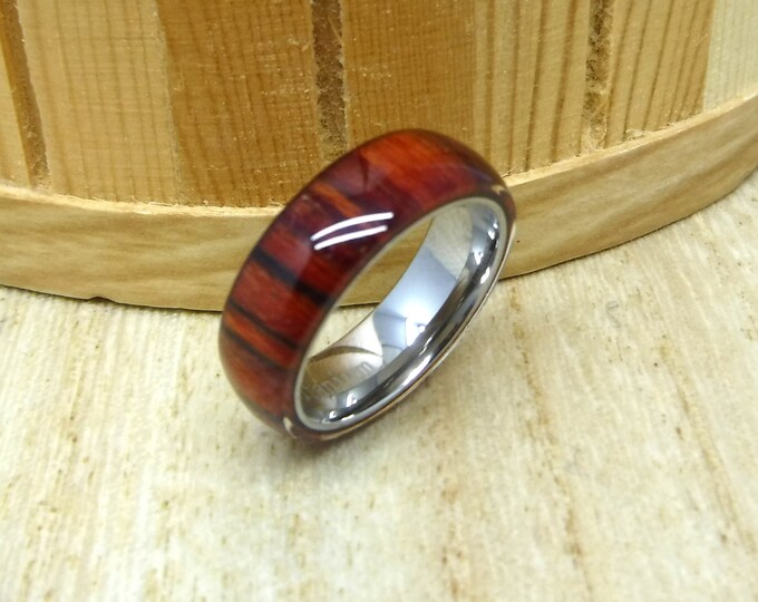 Black & Rose Gold Titanium Wedding Band, Custom Engraved 6mm Dainty Ring, Brushed Center Ring for Men or Women, Promise Ring Timeless Gift