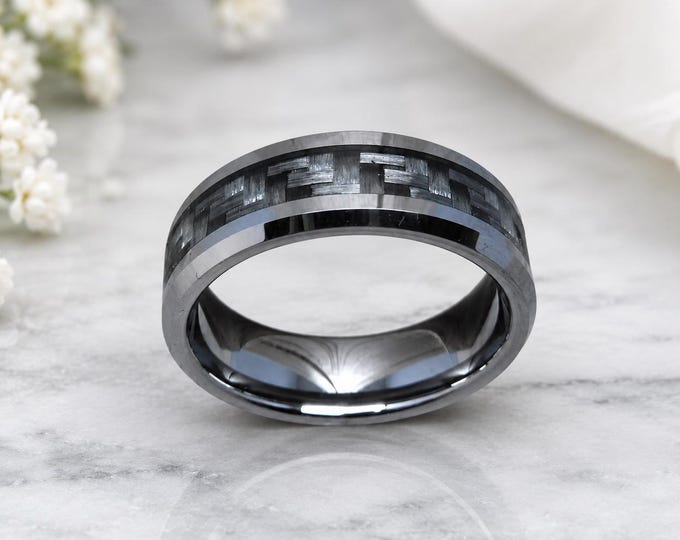 Personalized Tungsten Carbide Ring 8mm, Custom Engraved Carbon Fiber Wedding Band, Beveled Edge Couples Wedding Ring, Gift for Unisex