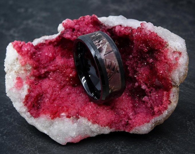 Black Tungsten Meteorite Inlay Wedding Band (8mm), Meteorite Tungsten Carbide Ring, Beveled Wedding Band, Ruby Sapphire Mens Tungsten Ring