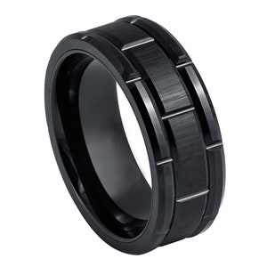 Free Personalized laser engraving Ring for Men and Women Black Plated Brick Pattern Design – 8mm Wedding Band Ring Ideal Rings for Couples