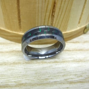 Personalized 8mm Tungsten Carbide Ring, Wedding Band with Green Carbon Fiber Inlay, Black Beveled Ring for Men or Women Unique Gift