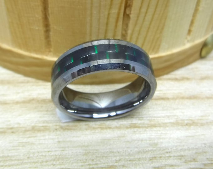Personalized 8mm Tungsten Carbide Ring, Wedding Band with Green Carbon Fiber Inlay, Black Beveled Ring for Men or Women Unique Gift