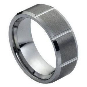Free Personalized laser engraving Ring for Men and Women TheRingCrafter Multiple Vertical Grooves Center Beveled Edge Ideal Ring for Couples