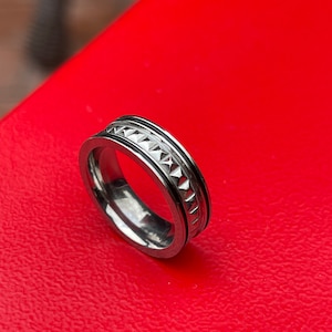 Titanium Wedding Band, Custom 6mm Silver Ring, Black Pyramid Center Inlay Ring for Men & Women, Personalized Engraving Dainty Ring