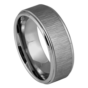 Free Personalized laser engraving Ring for Men and Women Reflectrive Grain Finish Stepped Edge 8mm Wedding Band Ring Ideal Rings for Couples