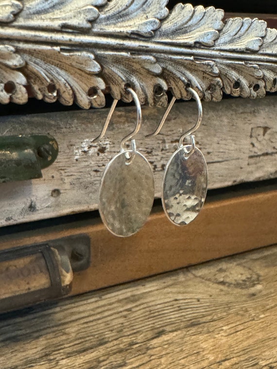 Oval Silver Earrings - Sterling Silver Oval Earrings - Hammered Oval Earrings - Oval Disk Earrings - Every Day Jewelry