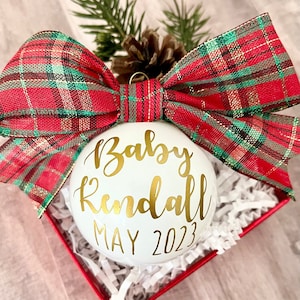 Pregnancy Announcement Ornament, Pregnancy Announcement, Pregnancy Announcement Grandparents, Ornament, Grandparent Reveal, Baby Reveal