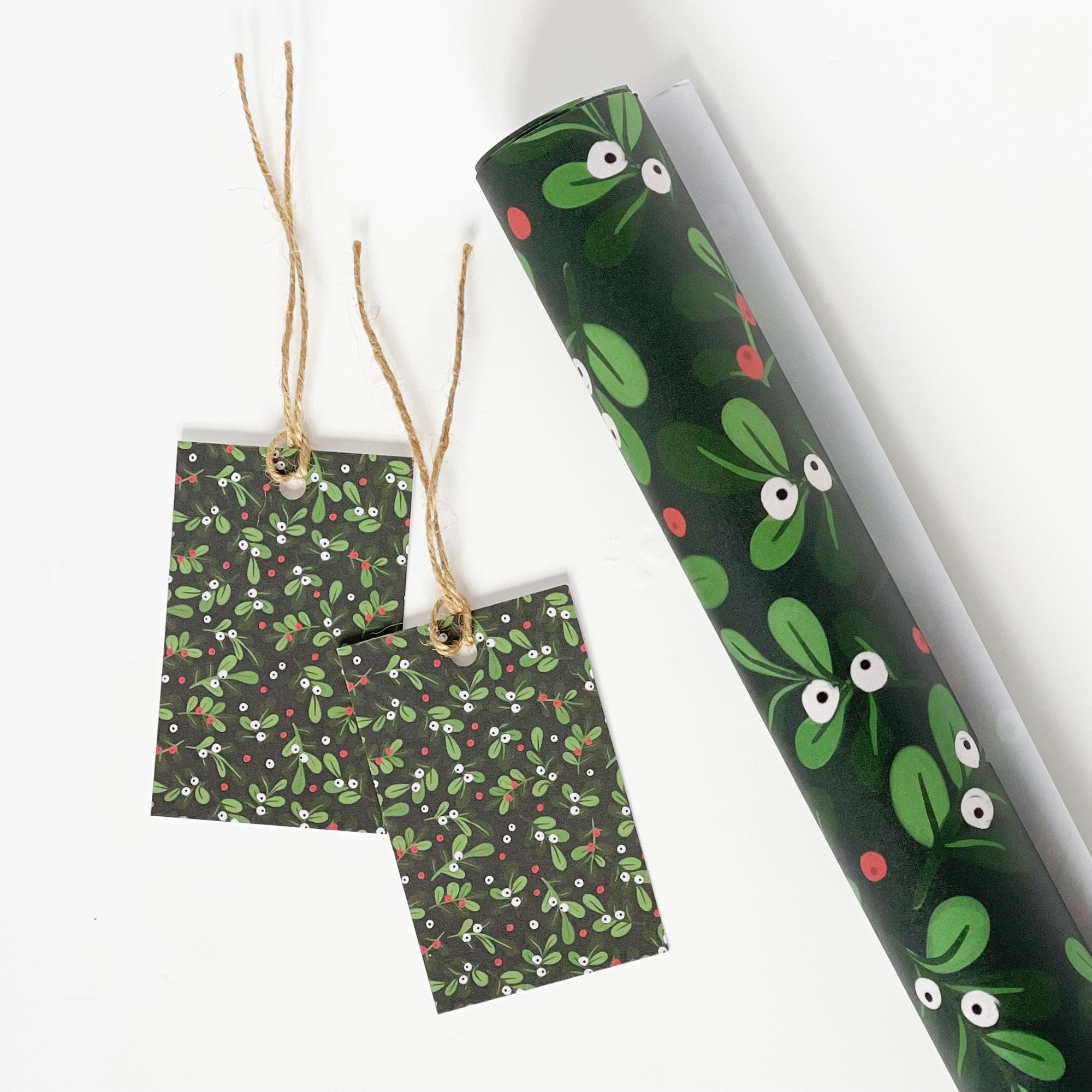 Christmas WHITE Mistletoe Recyclable Wrapping Paper Set WHITE Eco Friendly Gift  Wrap & Tags 