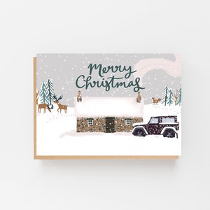 Pays des merveilles d'hiver écossais avec Bothy dans la neige Carte de joyeux Noël Envoyez des vœux de vacances chaleureux avec notre carte de Noël écossaise enneigée