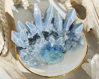 6" Aura Crystal Dish | CHOOSE YOUR COLOR | Handmade ceramic crystal dish for a unique and elegant jewelry holder