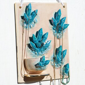 Hanging Crystal Jewelry Display 12x9 CHOOSE YOUR COLOR Handmade ceramic wall-mounted crystal jewelry display image 5