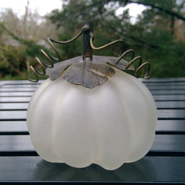 Vintage Frosted Glass PUMPKIN With Pewter Like Metal Leaves & Stems Decorative Kitchen Decor House Warming Gift www.etsy.com/shop/K1VINTAGE