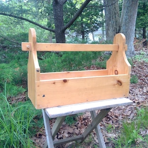 Vintage 24" X LARGE WOOD CADDY Tote Tool Box Plant Holder Craft Box Primitive Raw Garden Farmhouse Decor www.etsy.com/shop/K1VINTAGE