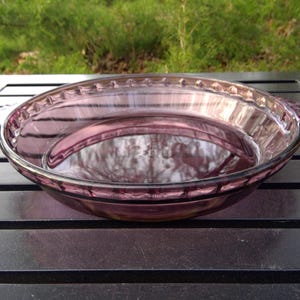 Vintage Original PYREX Pie Plate Cranberry Glass Large 229 Deep Dish Fluted Pie Dish Older Stamp 1970s Nice Cond www.etsy.com/shop/K1VINTAGE