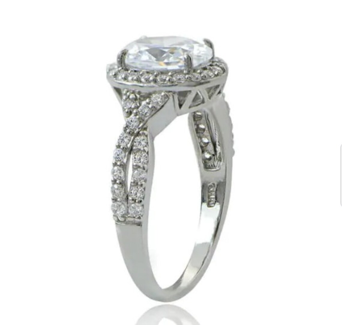 Gorgeous Sterling Silver Halo Ring - Etsy