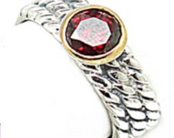 Garnet Cable Band Ring