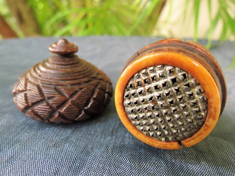 Early Victorian Nutmeg Grater Carved Wood Acorn Antique Etsy