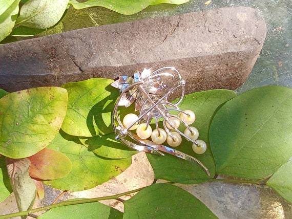 Silver Cultured Pearl Brooch - Beautiful Salt Wat… - image 6