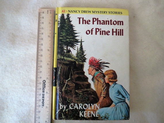 Nancy Drew 42: The Phantom of Pine Hill