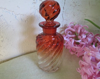 Classic Baccarat Perfume Bottle - Antique Crystal Scent Bottle - Small Size - Excellent Condition
