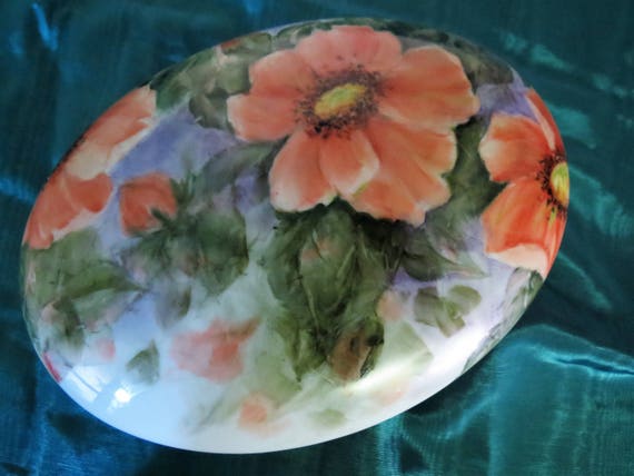 Porcelain Dresser Box - Beautiful Poppies - Large… - image 3