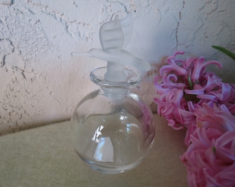 Crystal Perfume Bottle with Frosted Glass Bird Stopper - Vintage Scent Bottle - Excellent Condition