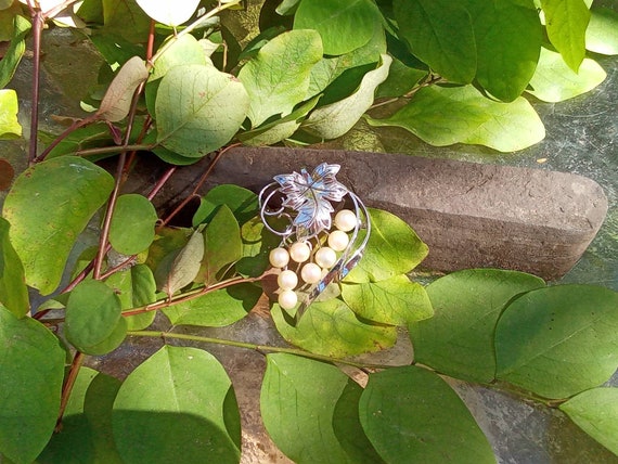Silver Cultured Pearl Brooch - Beautiful Salt Wat… - image 3