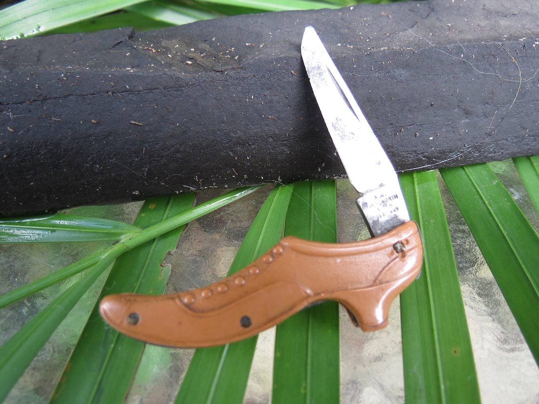 Old Shoe Miniature Pocket Knife Advertising Pen Knife A.W. Wadsworth