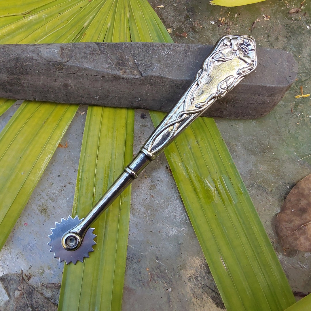 Modern Silver Plate Sewing Pattern Tracing Wheel - Sewing Pattern ...