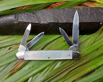Mann E. Bruckmann Mother of Pearl Knife: Solingen Germany, 3" Vintage Pocket Knife