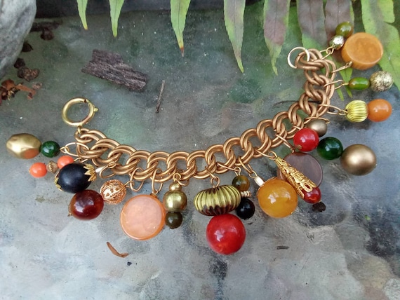 Vintage Bakelite Beads Charm Bracelet  - Big Old … - image 1