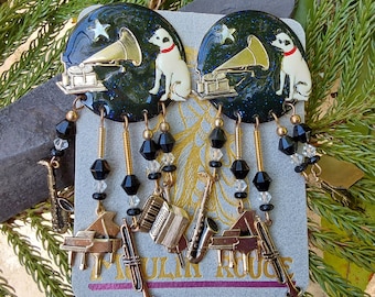 Vintage RCA Victor Dog Clip Earrings – Handcrafted Costume Jewelry