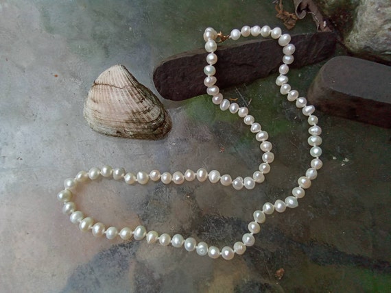 Cultured Fresh Water Pearl Necklace - Knotted Pea… - image 5