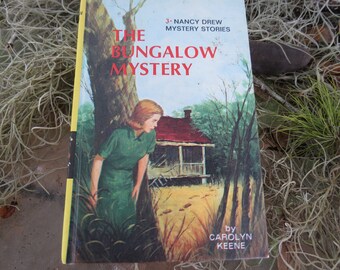 The Bungalow Mystery - Nancy Dew Mysteries - Carolyn Keene - Nice Condition