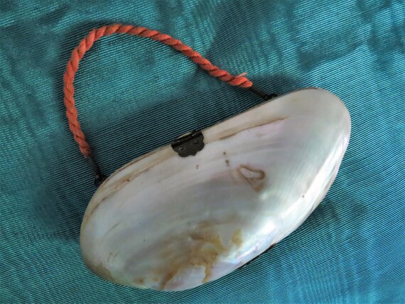 Coin Purse - Victorian Shell Change Purse