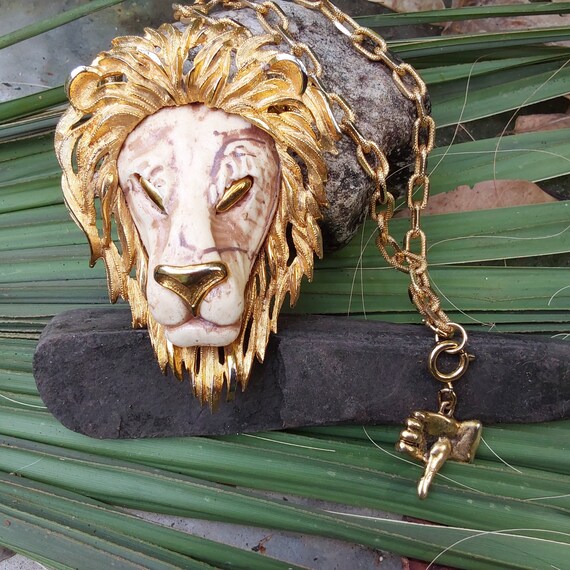 Big gold chain costume jewelry deals