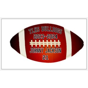 Może przedstawiać: Brązowo-biała piłka nożna z nadrukiem "TLHS BULLDOGS 2023-2024 JOHNNY JACKSON 21".