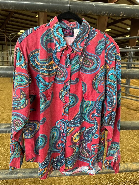 paisley short sleeve button down - large