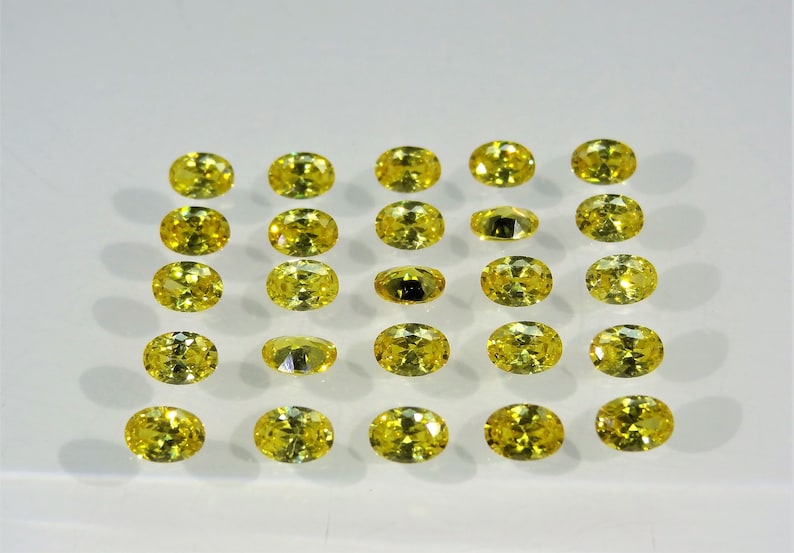 Taille ovale au choix en or jaune, pierres non fixées, zircons cubiques, pierres précieuses image 1