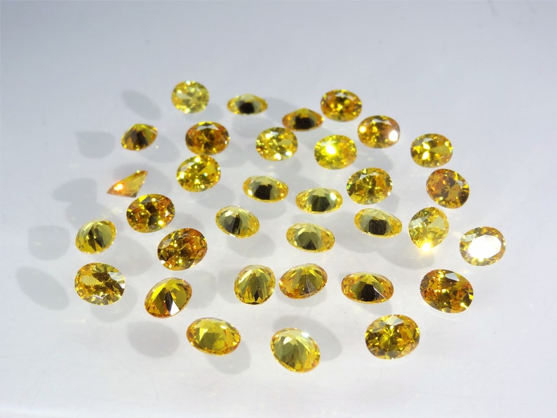 Taille ovale au choix en or jaune, pierres non fixées, zircons cubiques, pierres précieuses image 4