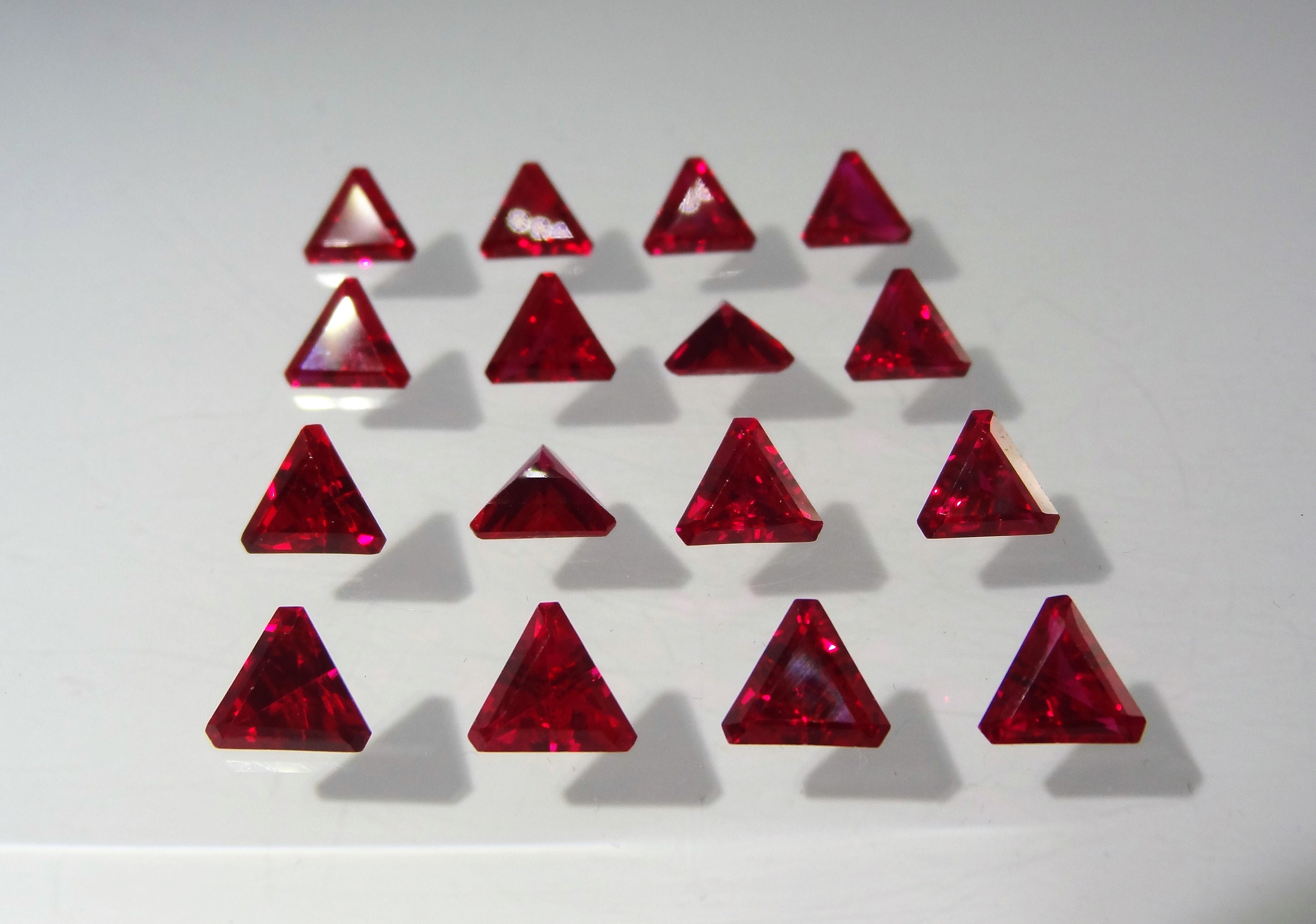 Red Ruby Triangle Cutted Angles Shape SIZE CHOICE Loose Stones Corundum ...