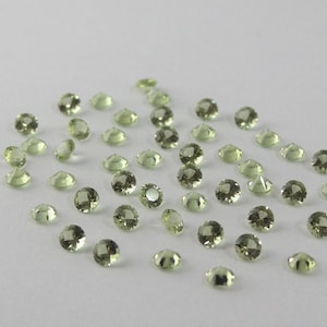 Peridoto Redondo Corte Brillante TAMAÑO ELECCIÓN Piedras Sueltas Piedras Preciosas Semipreciosas Naturales de Alta Calidad imagen 4