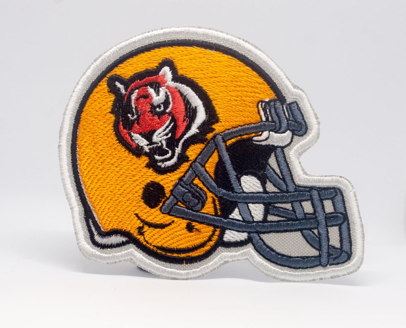 Sew On Size 3/'/' x 4/'/' Helmet of the Bengals player Set of the 5 patches 1 patch BONUS 75mm x 100mm Patches Iron On
