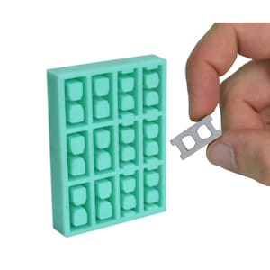Miniature Cinder Block Mold, 1:18 Scale, Silicone Rubber. A Perfect Addition to Your Diorama Supplies