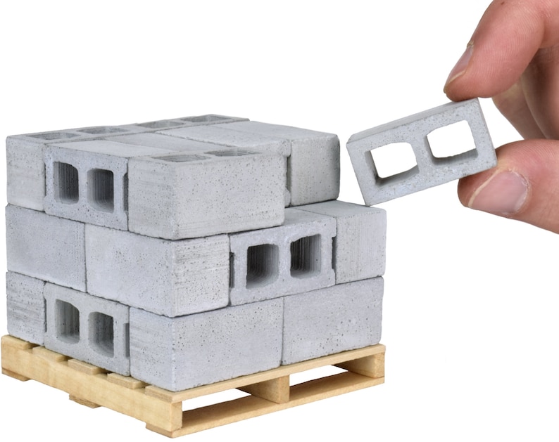 Mini Cinder Blocks Made of Cement with Pallet - Premium Quality - 1\/12 Scale, Perfect for Dioramas, Gifts for Men, Desk Toy, Dollhouses