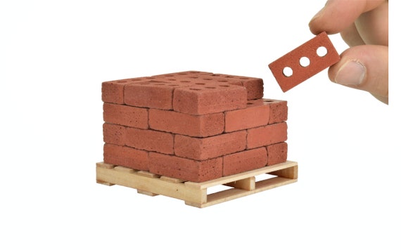 Mini Red Bricks, 1:6 Scale, Blocks and Pallet Perfect for Diorama Supplies,  Dollhouse Miniatures, Construction Gifts, and More 