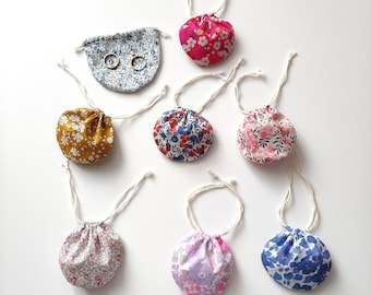 Petit sac à bijoux, sac de rangement, sac cadeau, pochette à cordon, pochette pour écouteurs,  petit pochon en tissu liberty