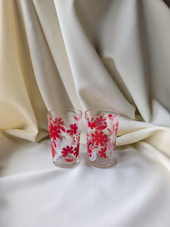 Vintage Retro Printed Cocktail Glasses – Set of 2