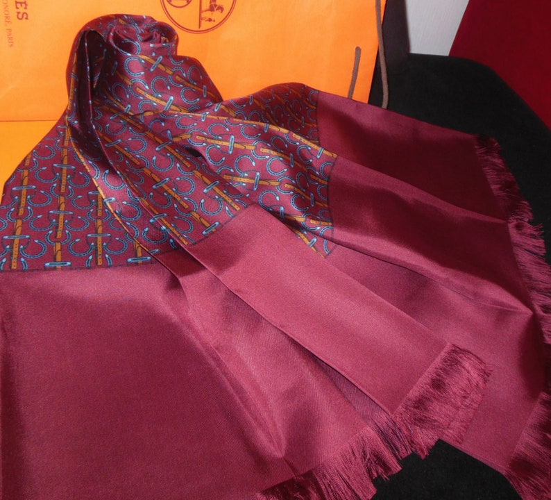 HERMES écharpe châle étole / Vintage silk ascot scarf Hermes. TRÈS RARE 画像 5